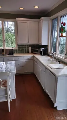 125 Rambouillet Road Cashiers NC 28717