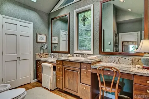 125 Rambouillet Road Cashiers NC 28717