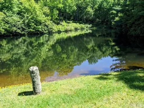 125 Rambouillet Road Cashiers NC 28717