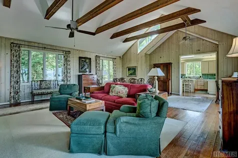 125 Rambouillet Road Cashiers NC 28717