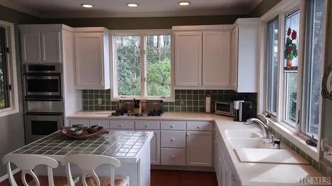 125 Rambouillet Road Cashiers NC 28717