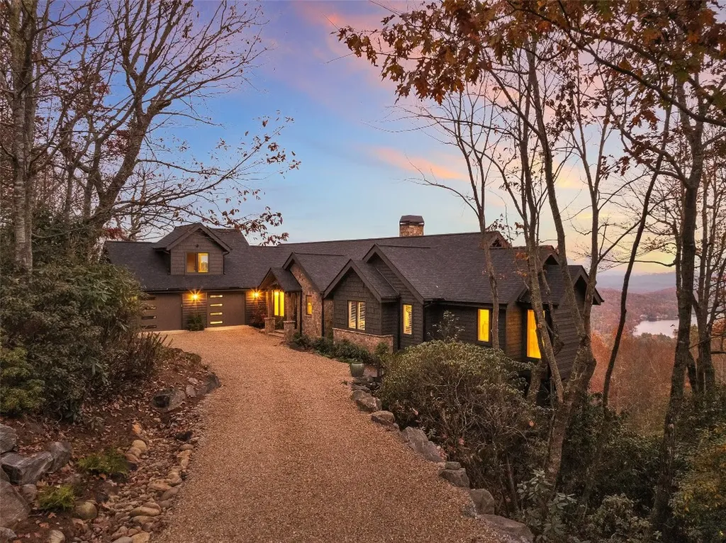 96 Moltz Court Lake Toxaway NC 28747