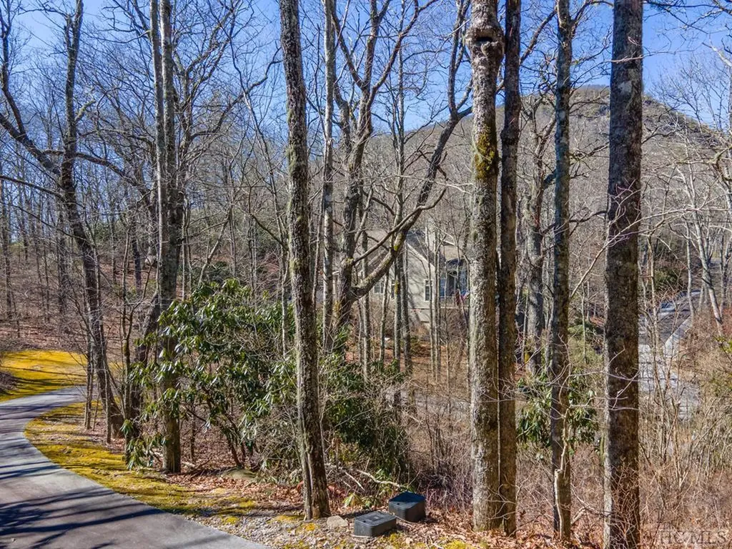 150 Hilldale Lane Highlands NC 28741
