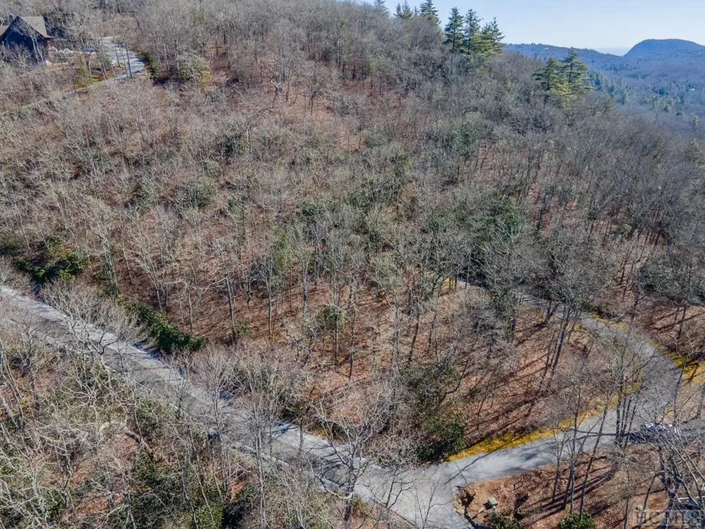 150 Hilldale Lane Highlands NC 28741
