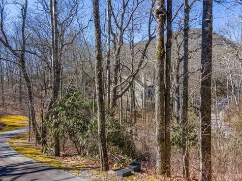 150 Hilldale Lane Highlands NC 28741