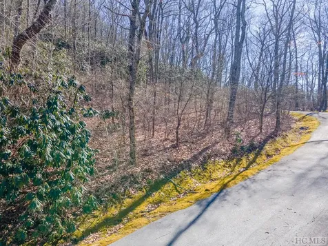 150 Hilldale Lane Highlands NC 28741