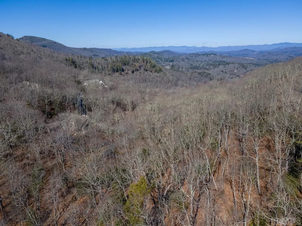 151 Hilldale Lane Highlands NC 28741