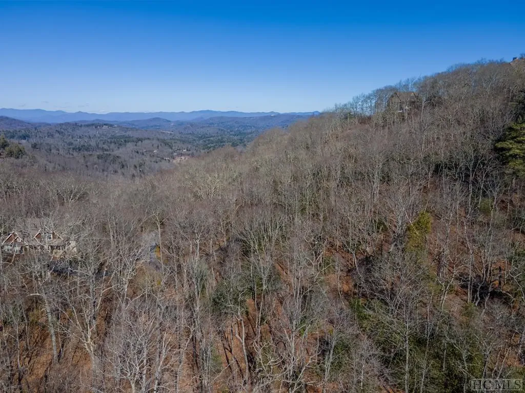 151 Hilldale Lane Highlands NC 28741