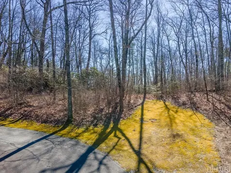 151 Hilldale Lane Highlands NC 28741