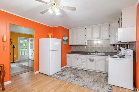 38 Goblet Drive Cashiers NC 28717