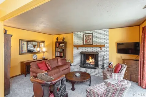 38 Goblet Drive Cashiers NC 28717