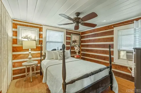 25 Black Walnut Drive Glenville NC 28736