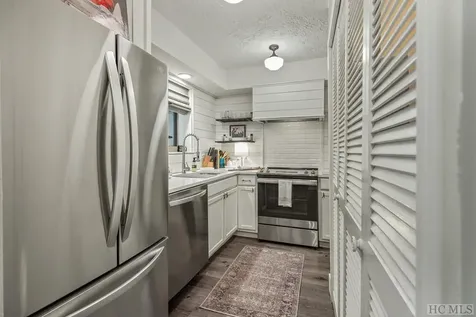98 Dogwood Knob Lane Sapphire NC 28774