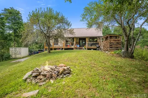 5984 Big Ridge Road Glenville NC 28736