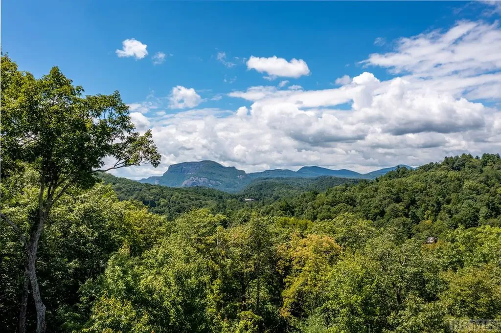 Lot 5s Cherokee Trace Cashiers NC 28717