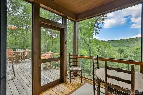 739 Glenridge Road Glenville NC 28736