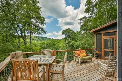 739 Glenridge Road Glenville NC 28736