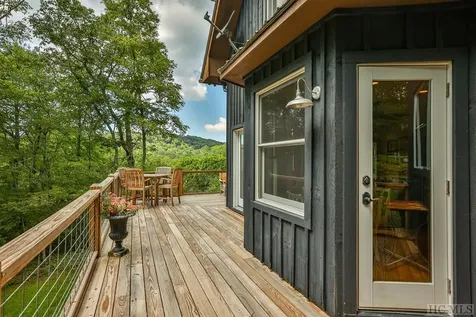 739 Glenridge Road Glenville NC 28736