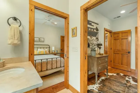 739 Glenridge Road Glenville NC 28736