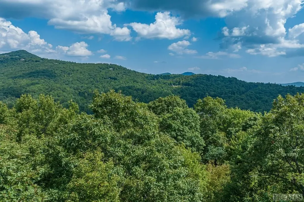 E-179 Blue Sky Drive Cashiers NC 28717