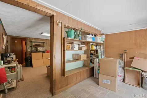 323 Highway 107n Cashiers NC 28717