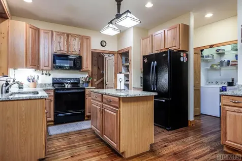 216 Whisper Lake Drive Sapphire NC 28774