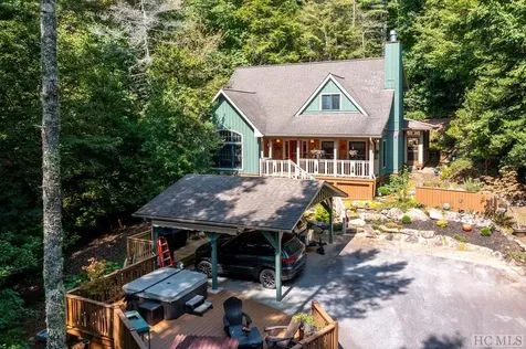 216 Whisper Lake Drive Sapphire NC 28774