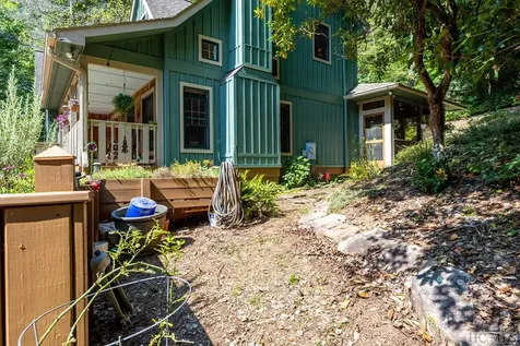 216 Whisper Lake Drive Sapphire NC 28774