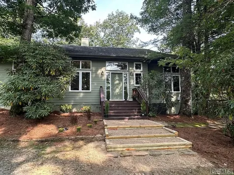 425 Dog Mountain Road Highlands NC 28741