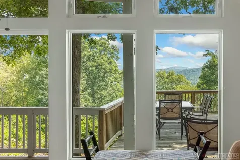 425 Dog Mountain Road Highlands NC 28741