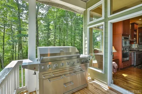 425 Dog Mountain Road Highlands NC 28741