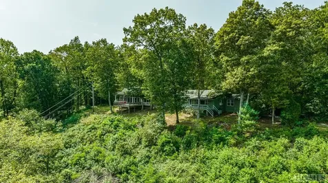 425 Dog Mountain Road Highlands NC 28741