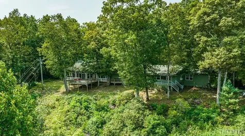 425 Dog Mountain Road Highlands NC 28741
