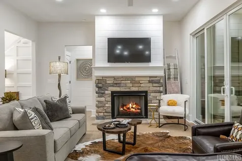 221 Ambleside Drive Sapphire NC 28774