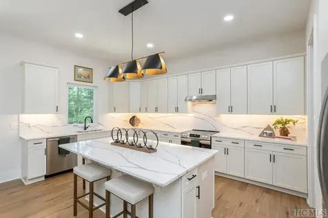 221 Ambleside Drive Sapphire NC 28774