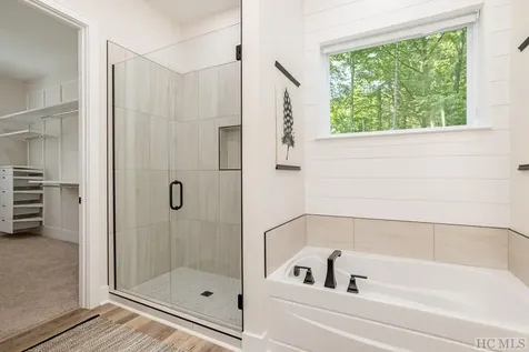 221 Ambleside Drive Sapphire NC 28774
