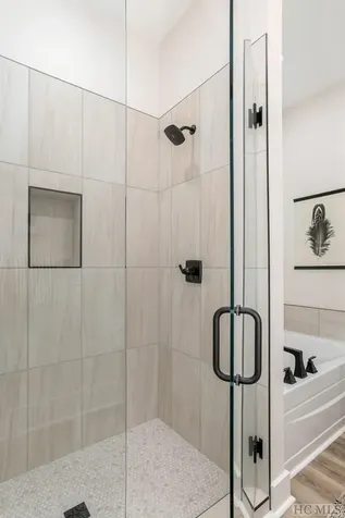 221 Ambleside Drive Sapphire NC 28774