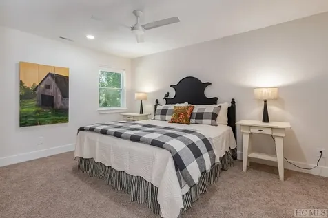 221 Ambleside Drive Sapphire NC 28774