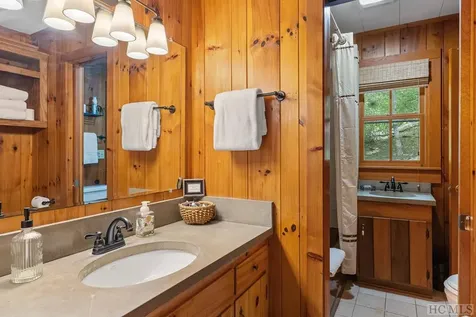 35 Azalea Circle Highlands NC 28741