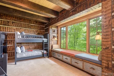 1045 Cherokee Trace Cashiers NC 28717