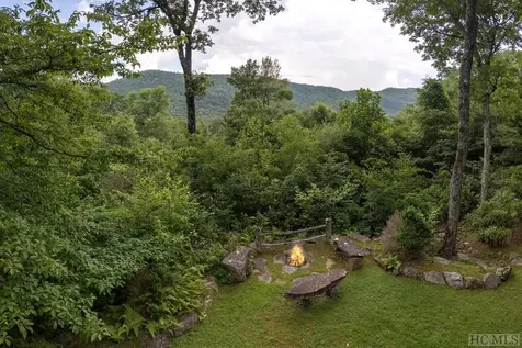 1045 Cherokee Trace Cashiers NC 28717