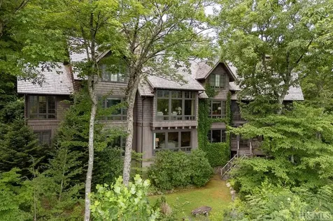 1045 Cherokee Trace Cashiers NC 28717
