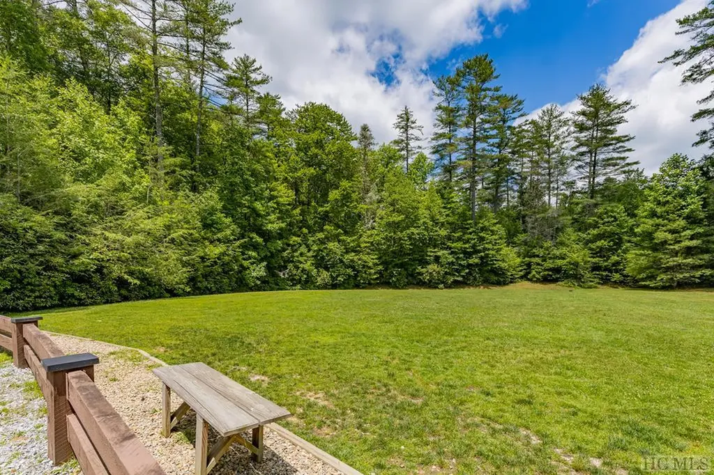 Lot 135 Rockhouse Falls Lane Sapphire NC 28774