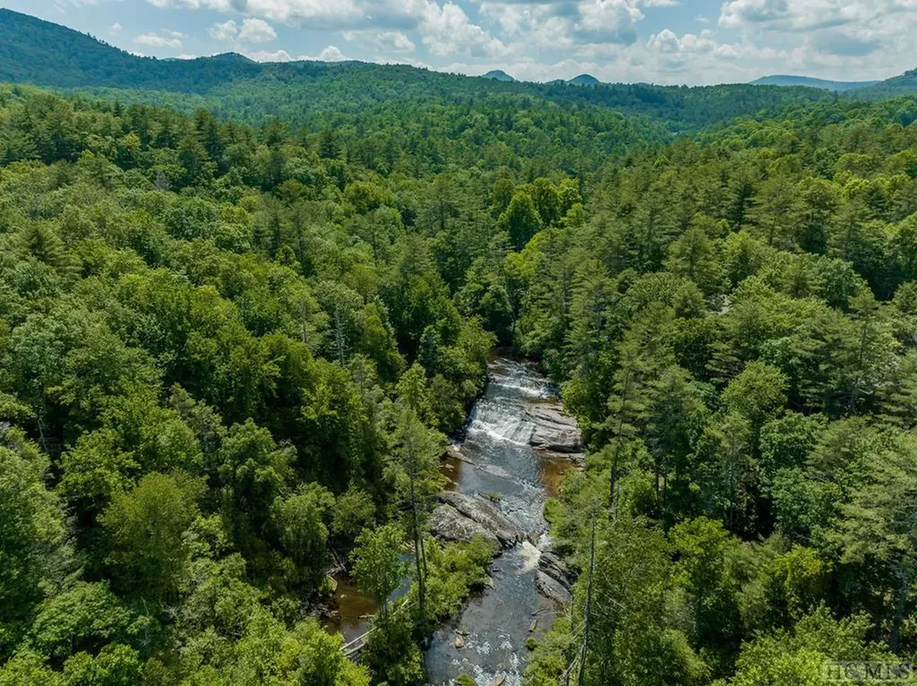 Lot 135 Rockhouse Falls Lane Sapphire NC 28774