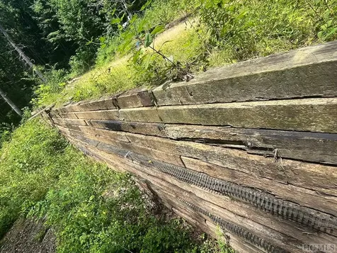 104 Tear Drop Lane Glenville NC 28736