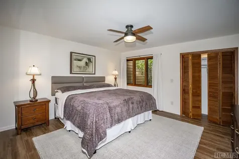 109 Emerald Ridge Road Sapphire NC 28774