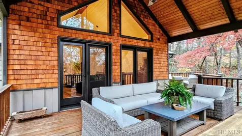 40 Ivy Court Sapphire NC 28774