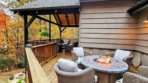 40 Ivy Court Sapphire NC 28774