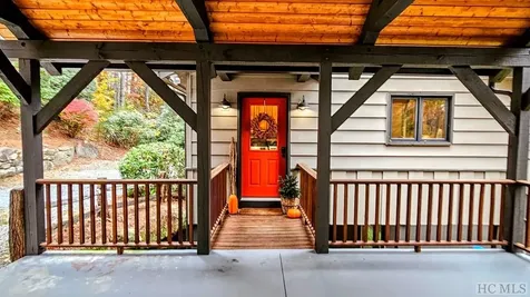 40 Ivy Court Sapphire NC 28774