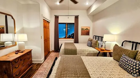 40 Ivy Court Sapphire NC 28774